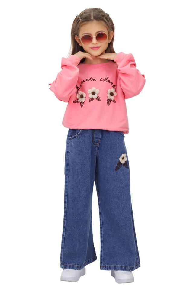 PAPATYA DETYALI SWET İLE KOT PANTOLONLU TAKIM