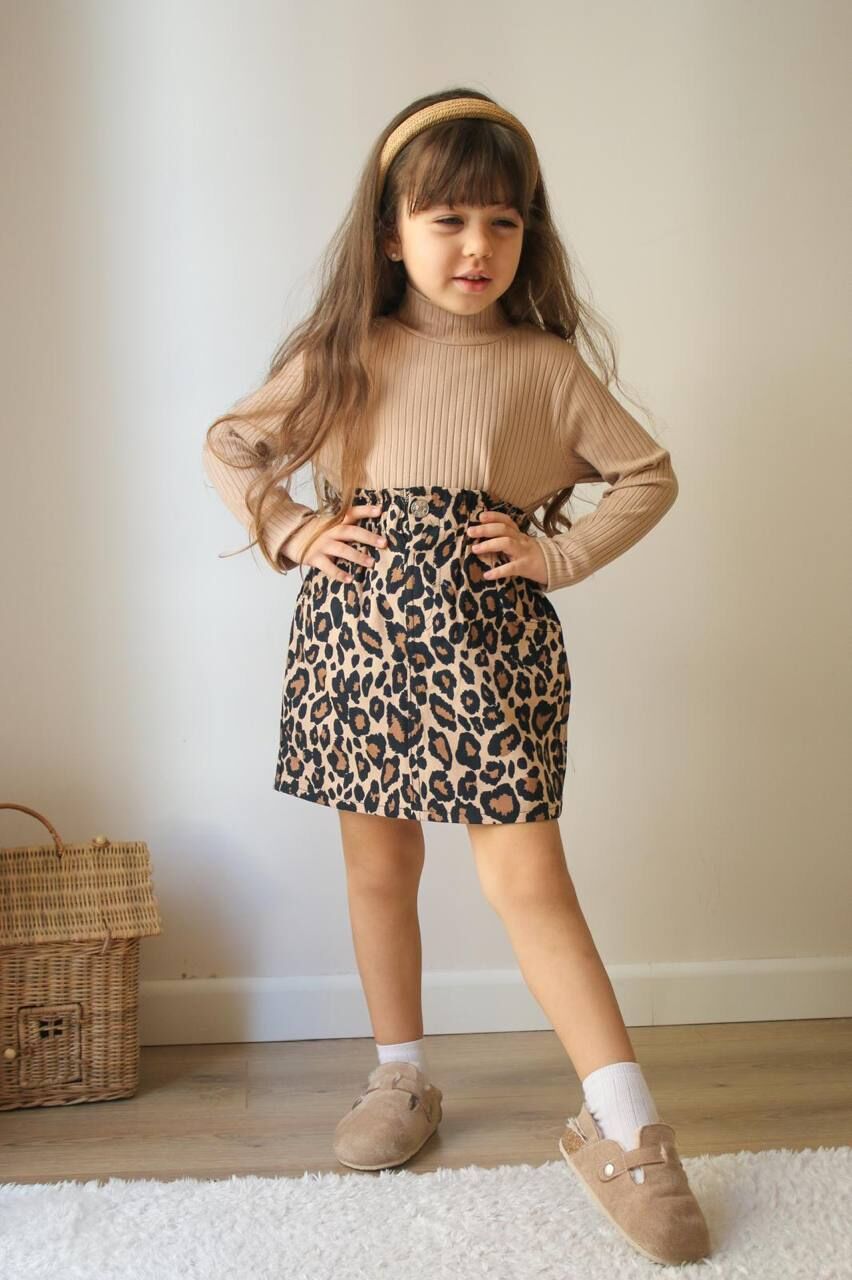 ETEKLİ MEVSİMLİK KIZ ÇOCUK TAKIMI