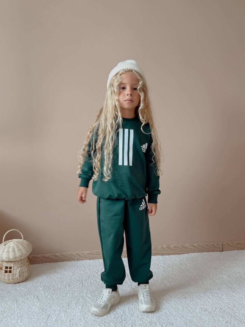 ADİDAS BASKILI MEVSİMLİK KIZ TAKIMI