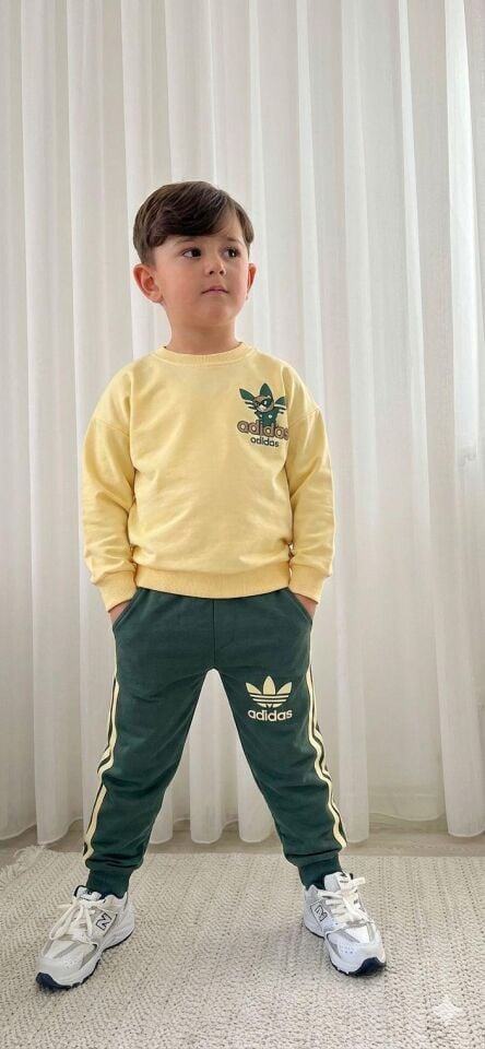 ADİDAS BASKILI MEVSİMLİK ERKEK ÇOCUK TAKIMI