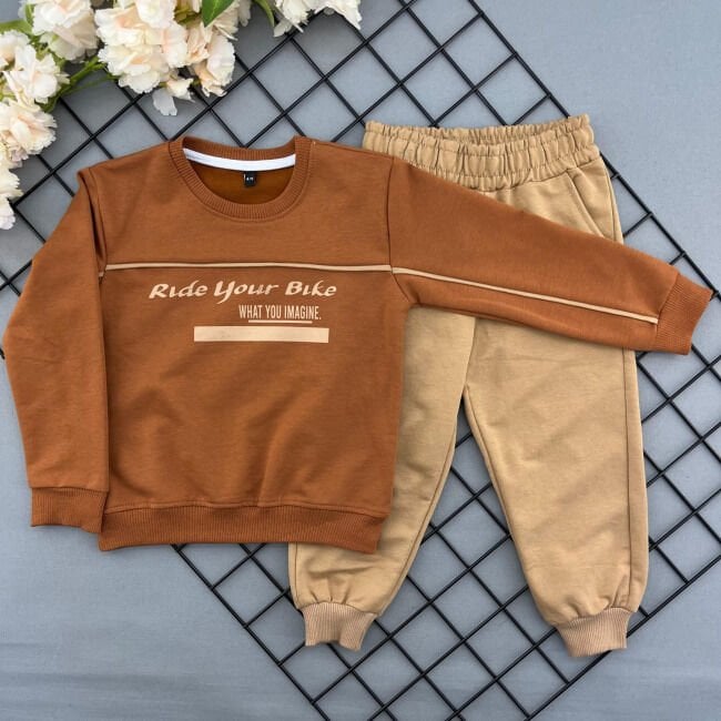 MEVSİMLİK ERKEK ÇOCUK TAKIMI