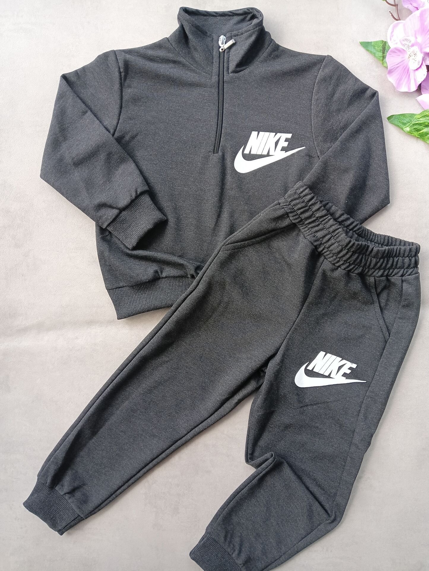 MEVSİMLİK ERKEK ÇOCUK TAKIMI