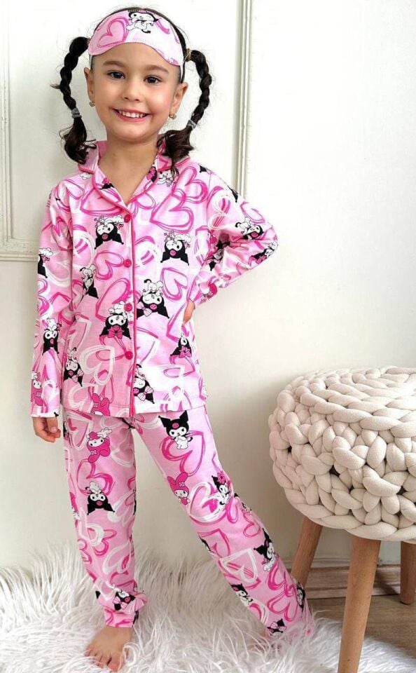 KUROMİ DESENLİ DÜĞMELİ KIZ ÇOCUK PİJAMA TAKIMI