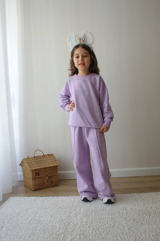 KELEBEK SÜSLEMELİ TAŞLI MEVSİMLİK TAKIM