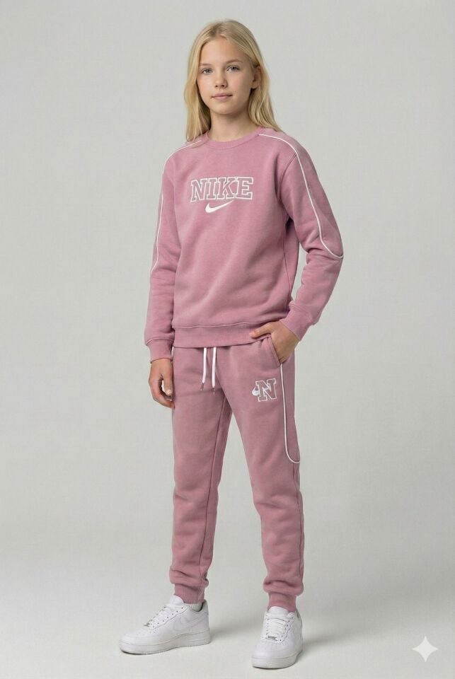 NİKE NAKIŞLI KIŞLIK KIZ ÇOCUK TAKIMI