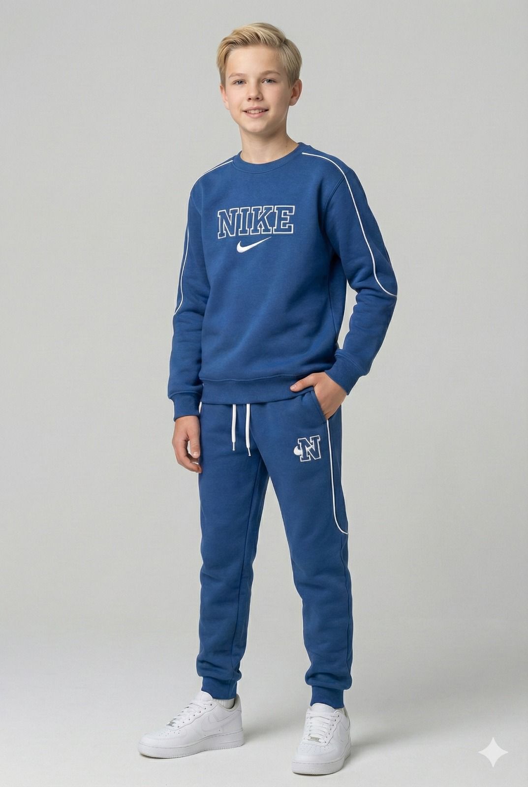 NİKE NAKIŞLI KIŞLIK ERKEK ÇOCUK TAKIMI