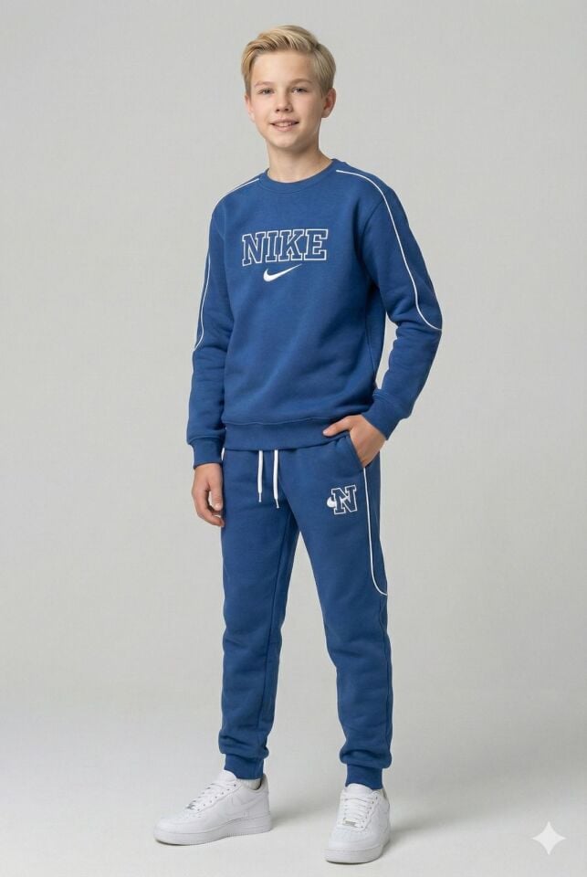 NİKE NAKIŞLI KIŞLIK ERKEK ÇOCUK TAKIMI