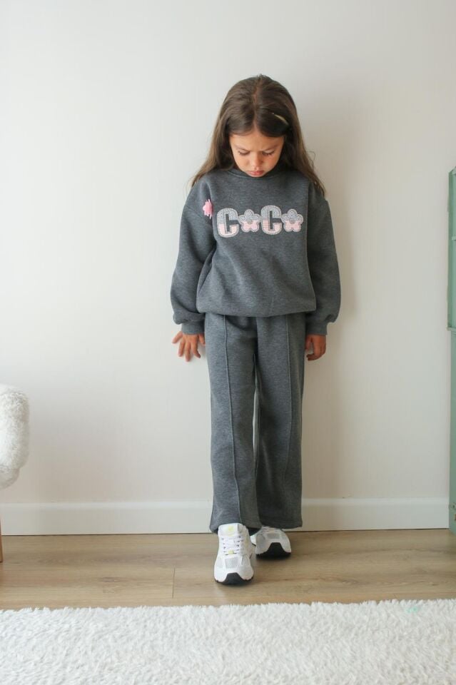 TAŞLI DETYALI KIŞLIK KIZ ÇOCUK TAKIMI