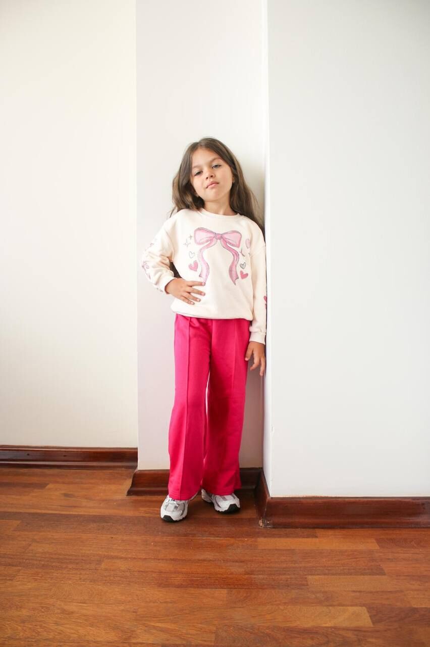 TAŞLI FİYONK DESENLİ MEVSİMLİK KIZ ÇOCUK TAKIMI