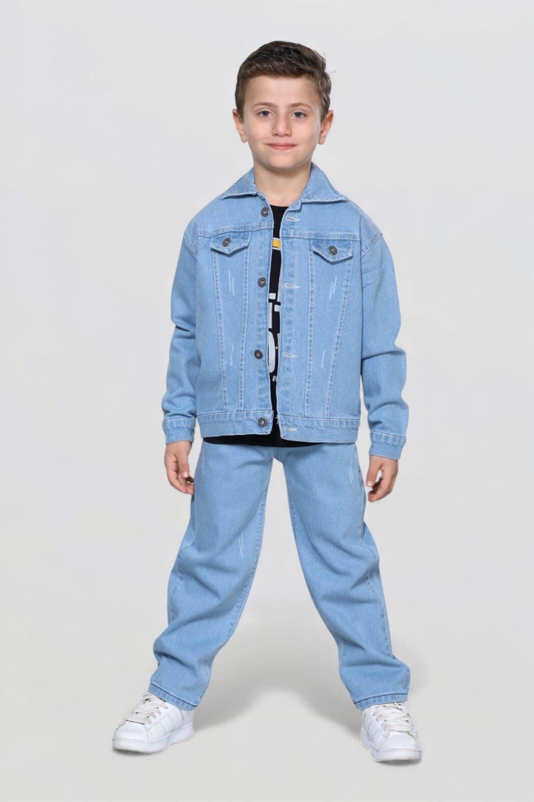 KOT CEKET-TŞÖRT VE KOT PANTOLONLU ERKEK ÇOCUK TAKIMI