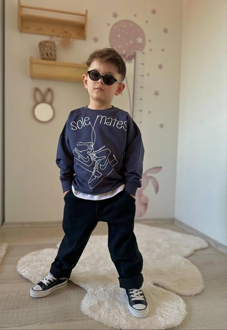 SWET VE KOT PANTOLONLU ERKEK ÇOCUK TAKIMI